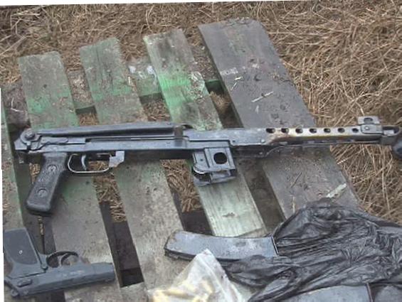 Одесские оперативники нашли тайник с арсеналом оружия