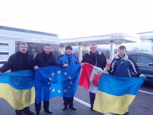 Сотни одесситов на пути в столицу