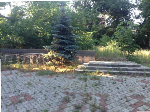 Волонтеры «#Спільної Мети» пытаются вернуть одесситам Летний театр в Горсаду